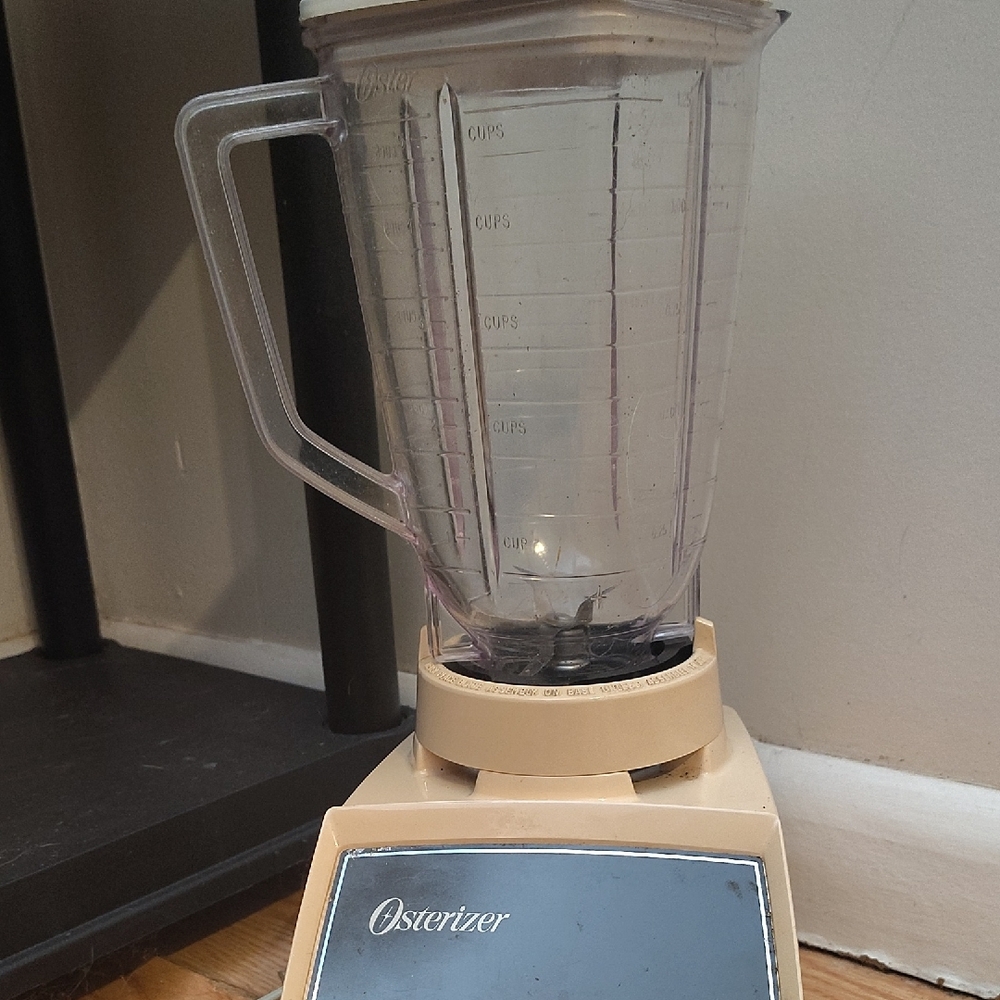 Oster Cream Kitchen Tools